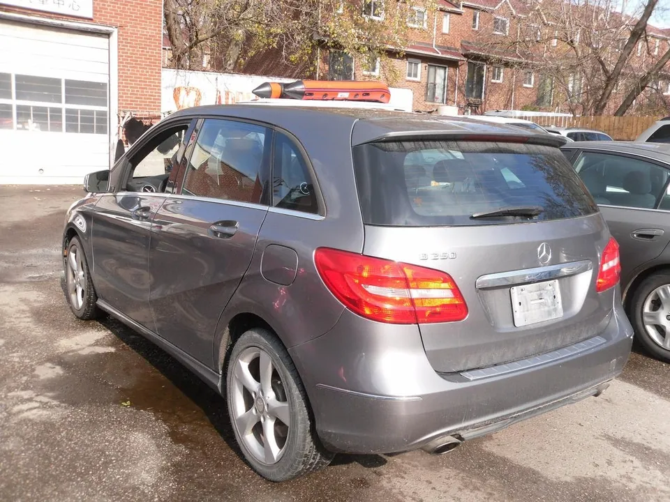 Mercedes-Benz B-Class 2014 photo 4
