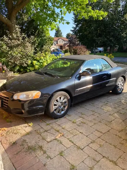 Chrysler Sebring 2004 photo 2