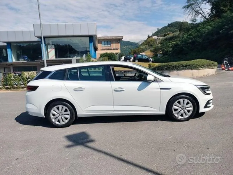 Renault Megane 2023 photo 4
