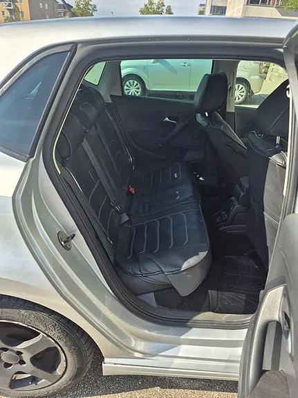 Volkswagen Polo 2011 photo 5