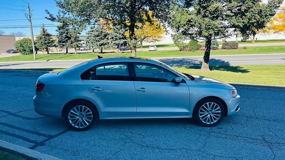 Volkswagen Jetta 2012 photo 5
