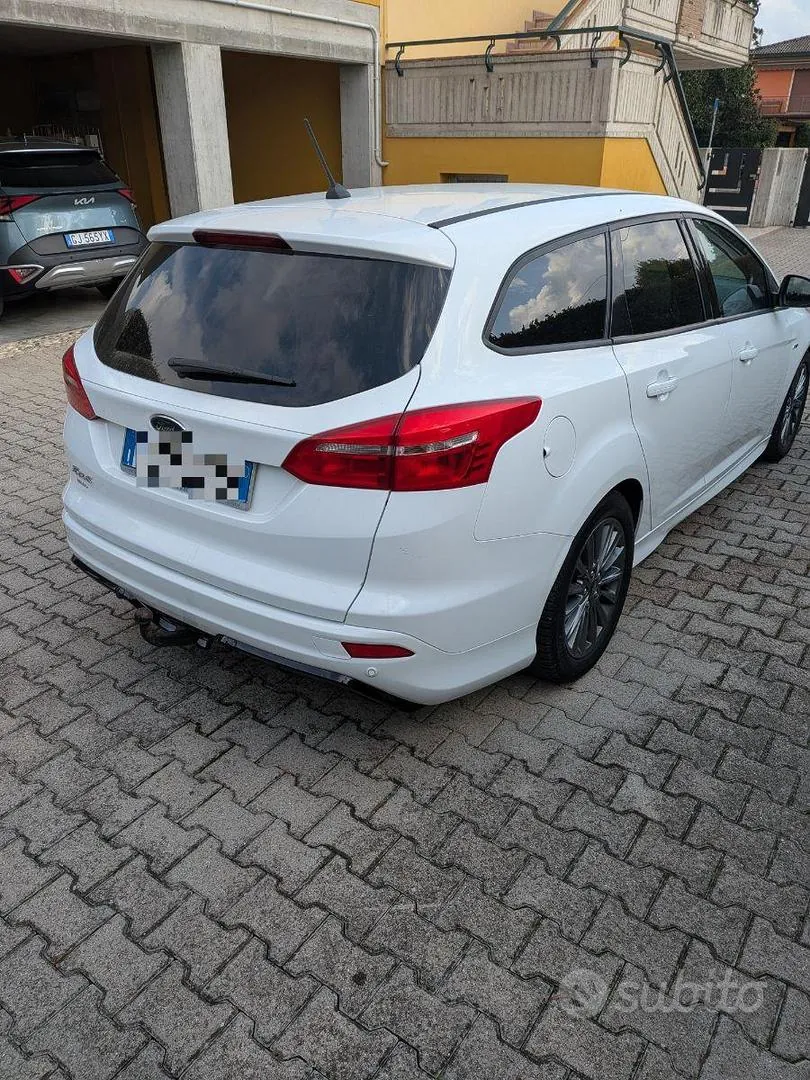 Ford Focus 2018 photo 3