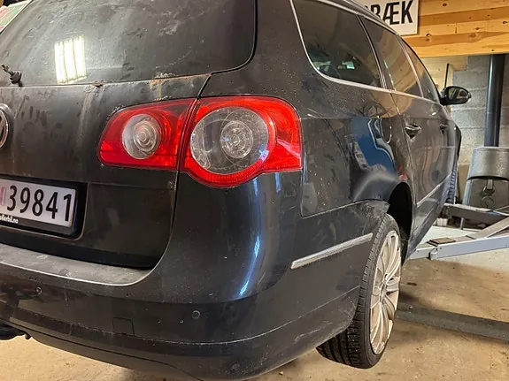 Volkswagen Passat 2010 photo 3