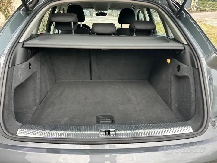 Audi Q3 2013 photo 5