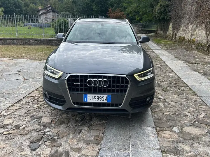 Audi Q3 2013 photo 2