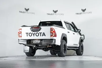 Toyota Hilux 2022 photo 4