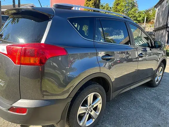 Toyota Rav4 2015 photo 5