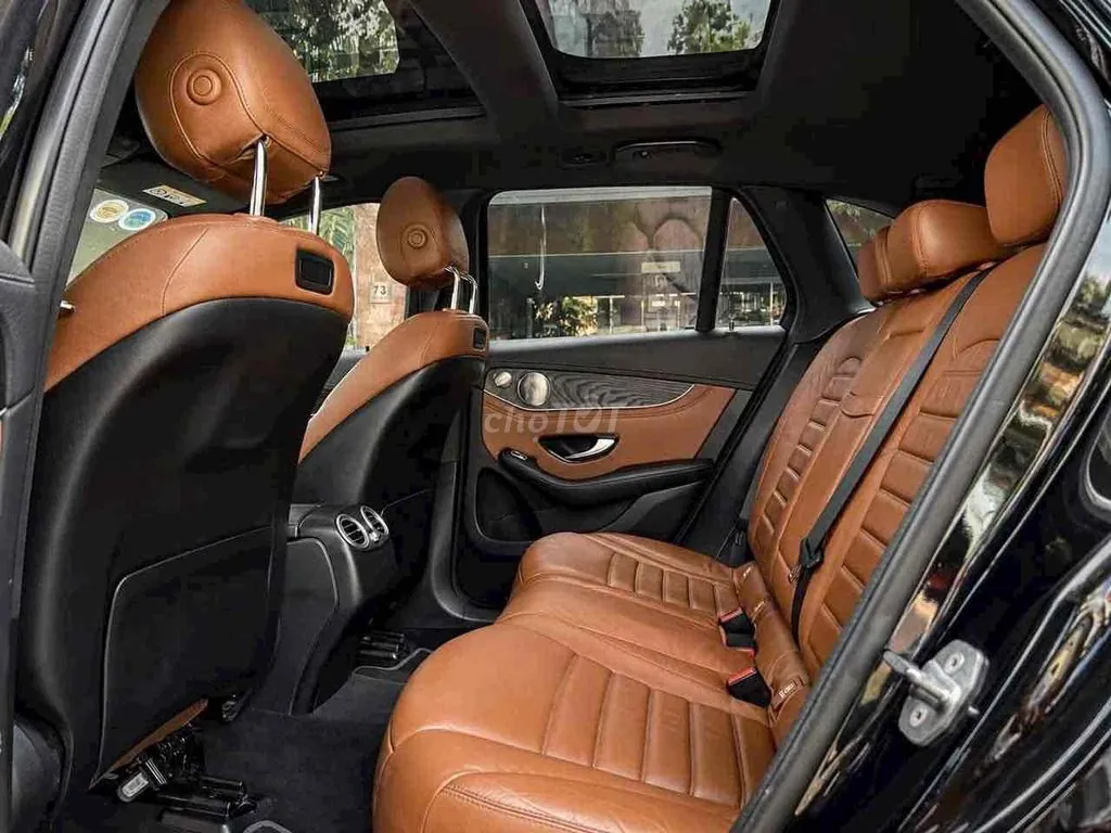 Mercedes-Benz Glc 2018 photo 5