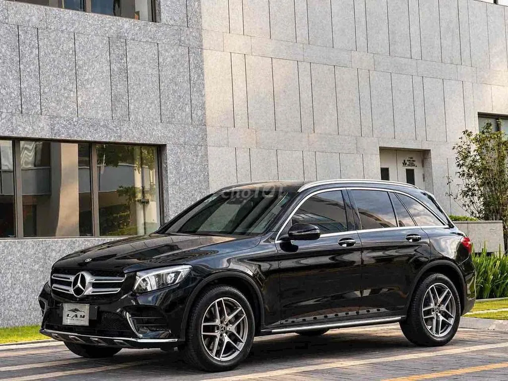 Mercedes-Benz Glc 2018 photo 2