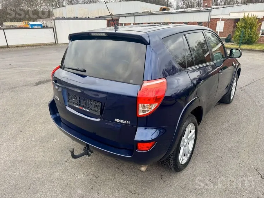 Toyota Rav4 2006 photo 2