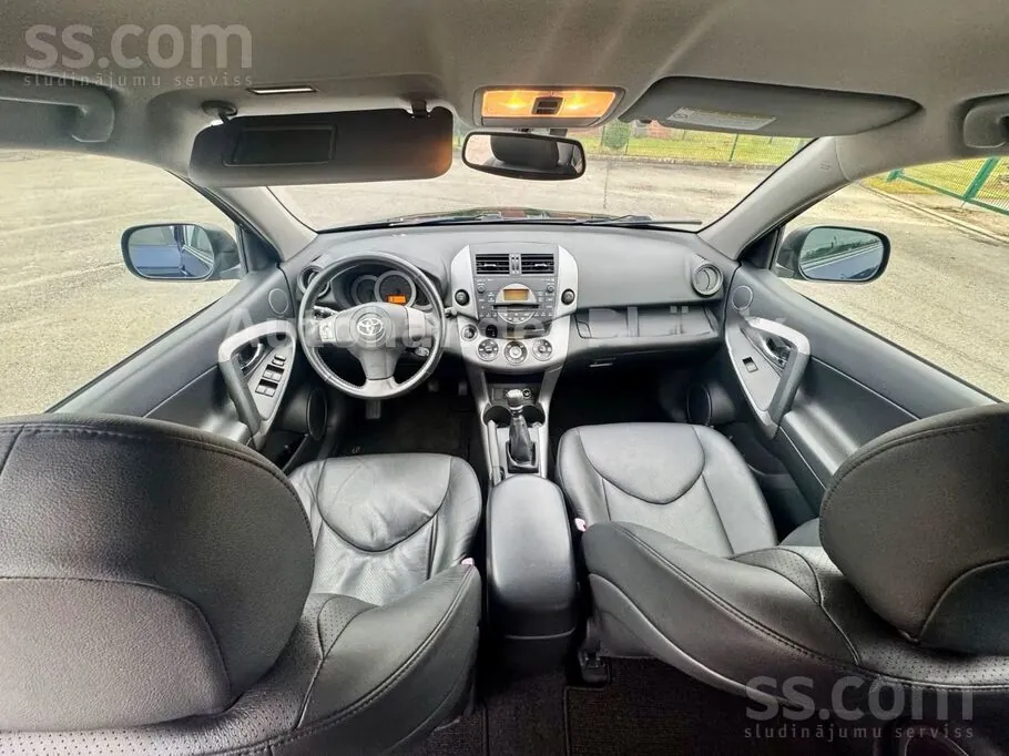 Toyota Rav4 2006 photo 3
