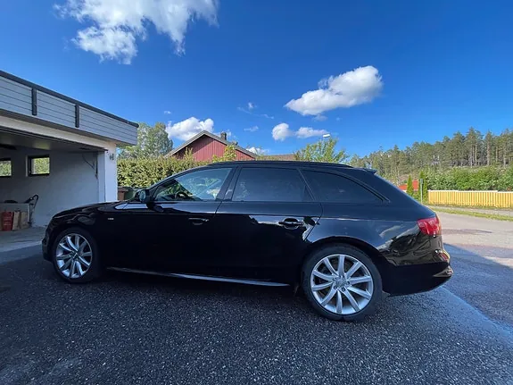 Audi A4 2015 photo 3