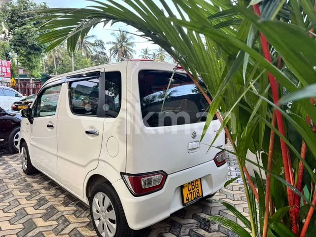 Suzuki Wagon R 2018 photo 5