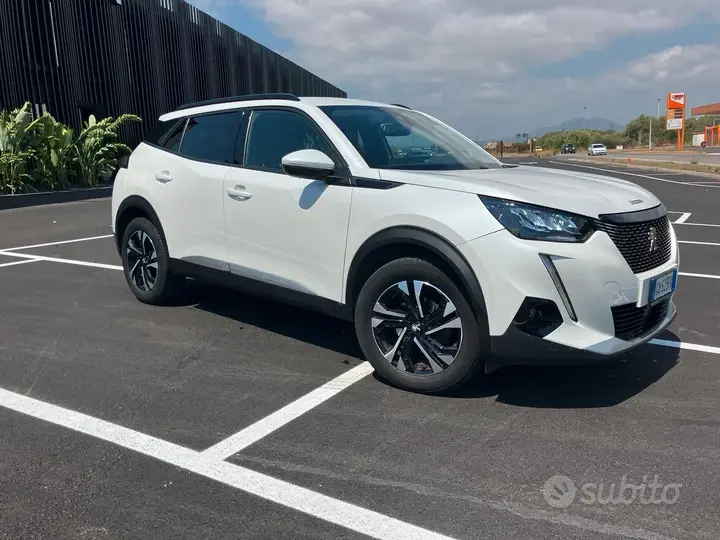 Peugeot 2008 2020 photo 2