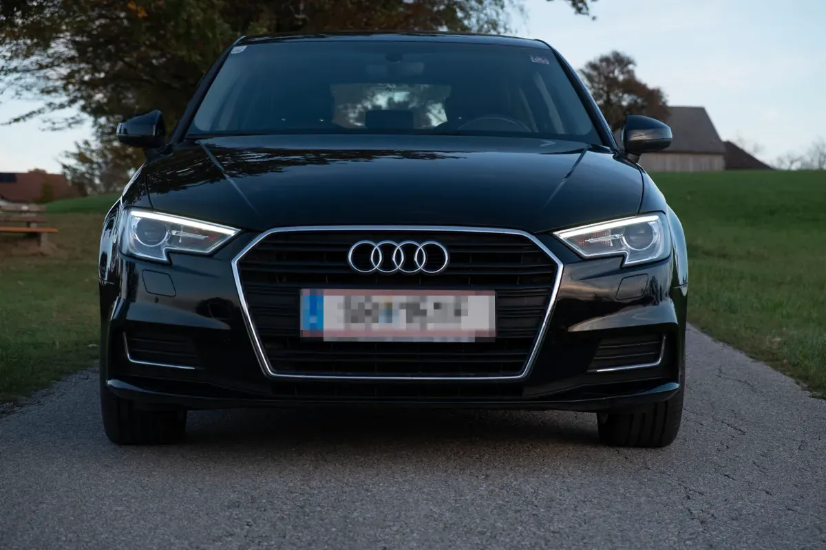 Audi A3 2016 photo 2
