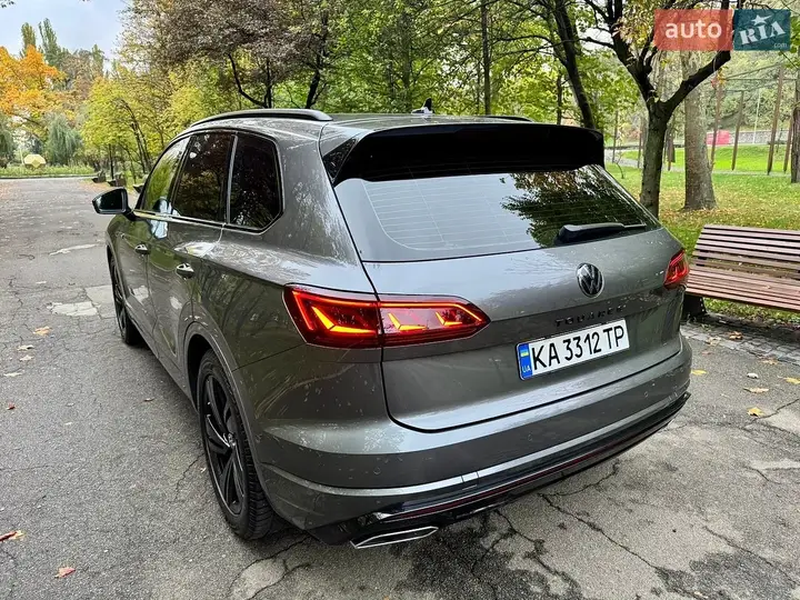 Volkswagen Touareg 2021 photo 5