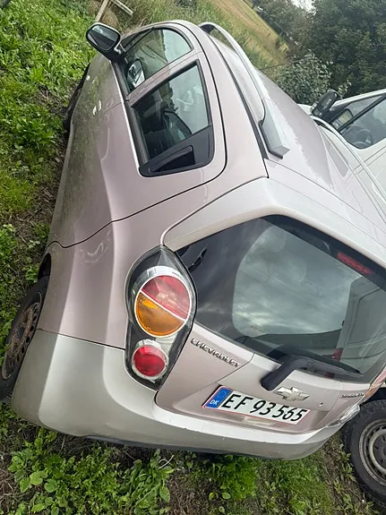 Chevrolet Spark 2011 photo 3