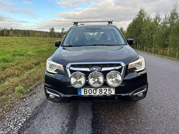 Subaru Forester 2016 photo 2
