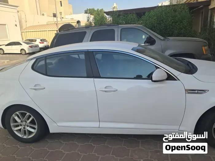 Kia Optima 2012 photo 4