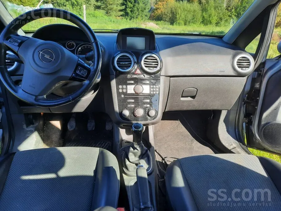 Opel Corsa 2009 photo 3