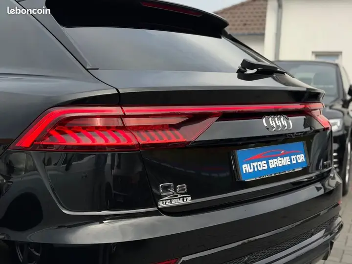 Audi Q8 2022 photo 5