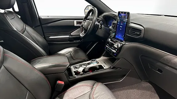 Ford Explorer 2021 photo 3