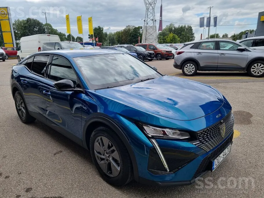 Peugeot 408 2025 photo 3