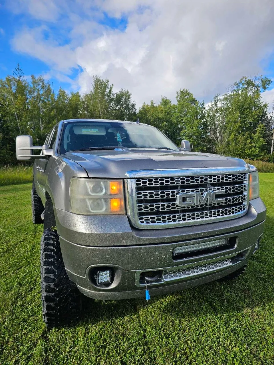 GMC Sierra 2500Hd 2013 photo 2