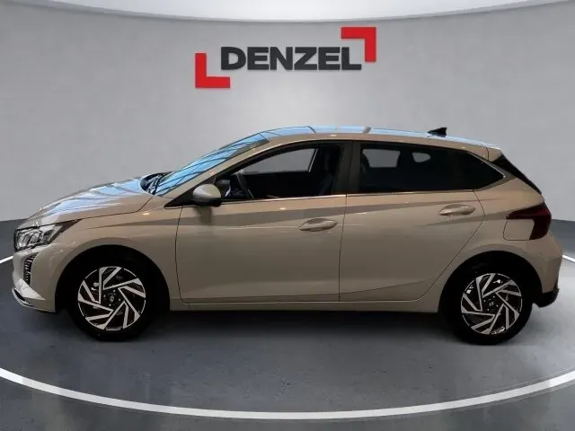 Hyundai I20 photo 2