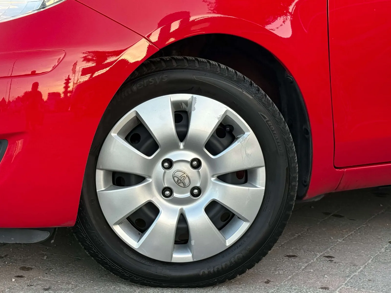 Toyota Yaris 2010 photo 5