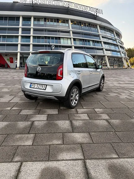 Volkswagen Up 2014 photo 5