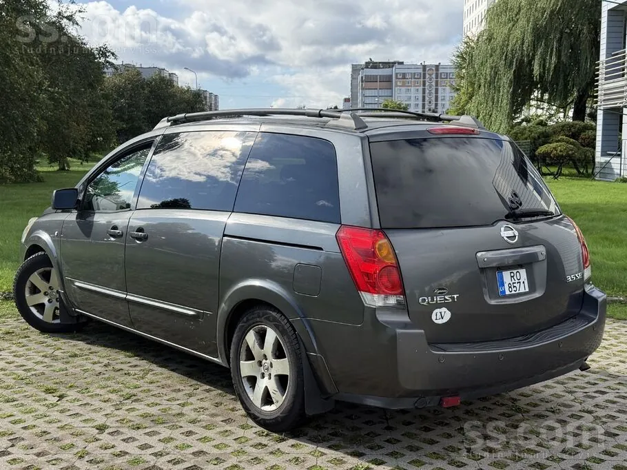 Nissan Quest 2004 photo 3