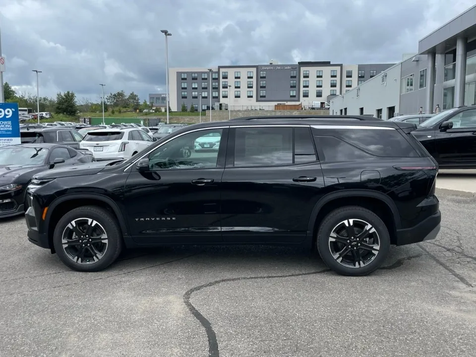 Chevrolet Traverse 2027 photo 2