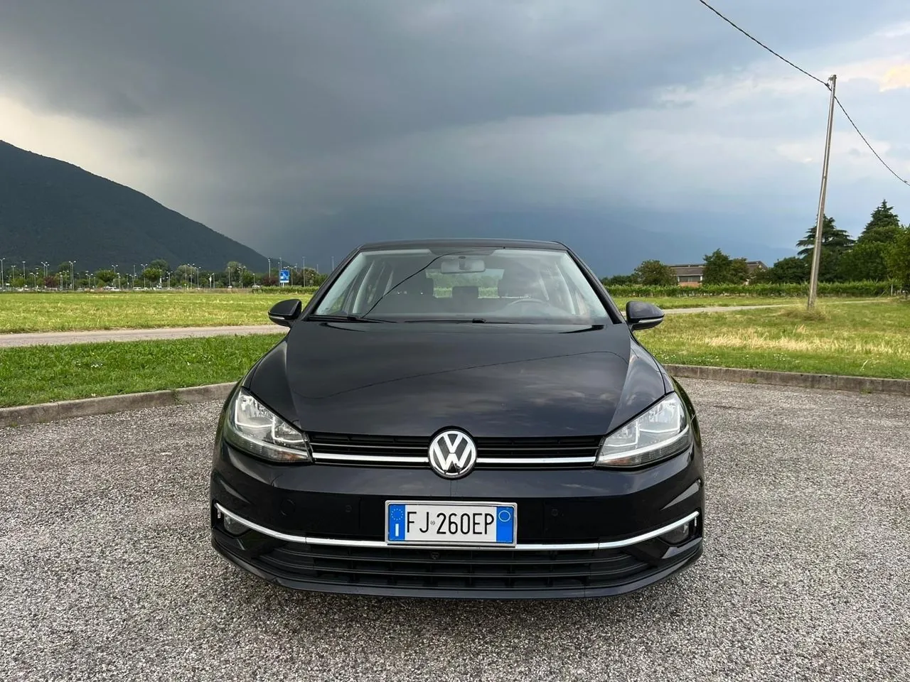 Volkswagen Golf 2017 photo 2