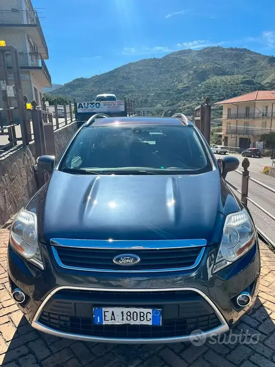 Ford Kuga 2010 photo 2