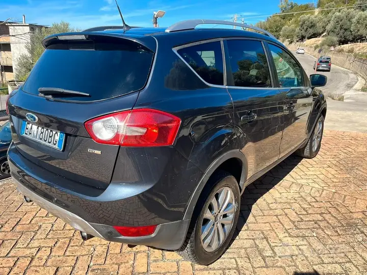 Ford Kuga 2010 photo 4