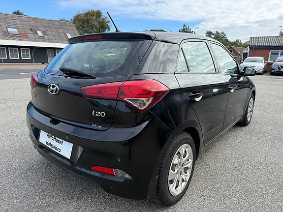 Hyundai I20 2015 photo 5
