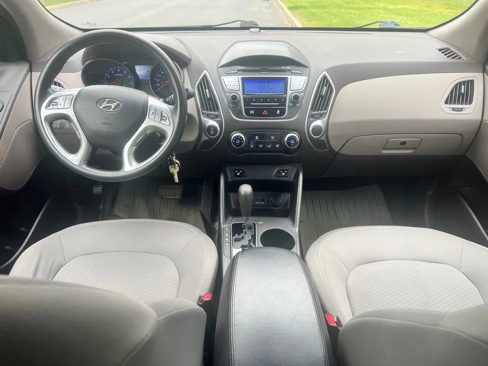 Hyundai Tucson 2012 photo 3