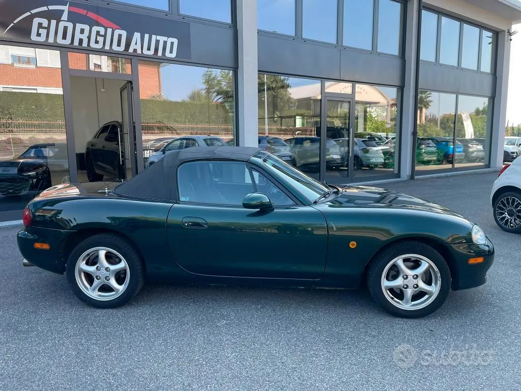 Mazda Mx-5 2001 photo 2