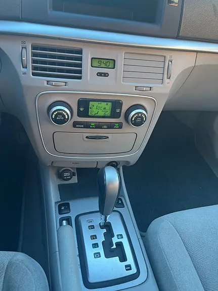 Hyundai Sonata 2005 photo 3