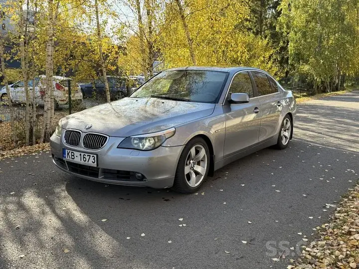 BMW 530