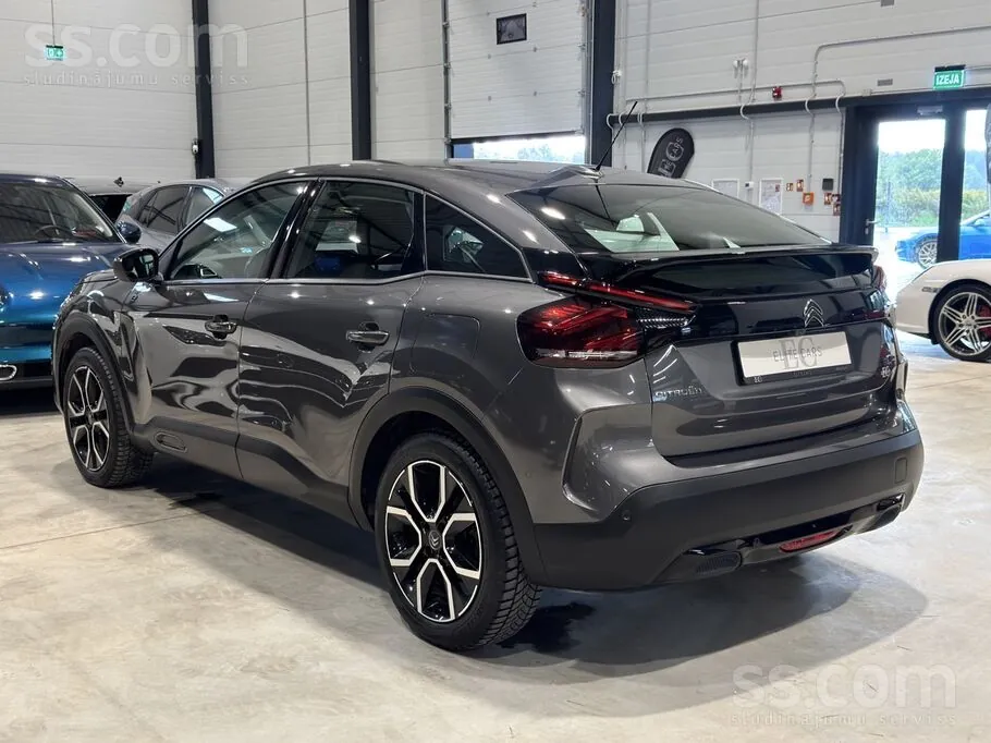 Citroen C4 2022 photo 4