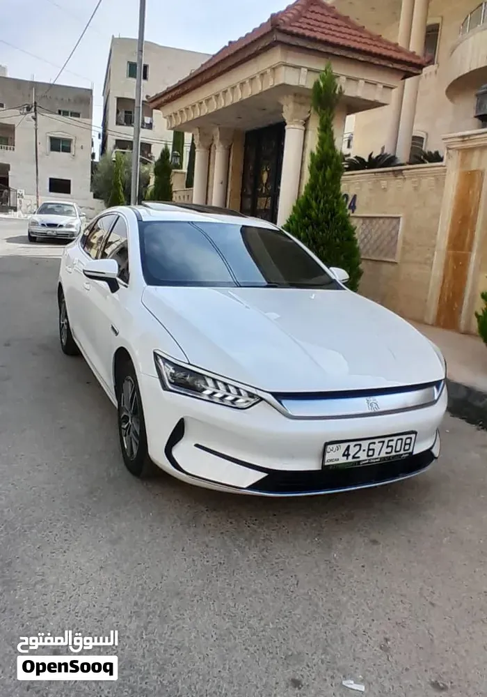 BYD Qin Plus 2023 photo 3