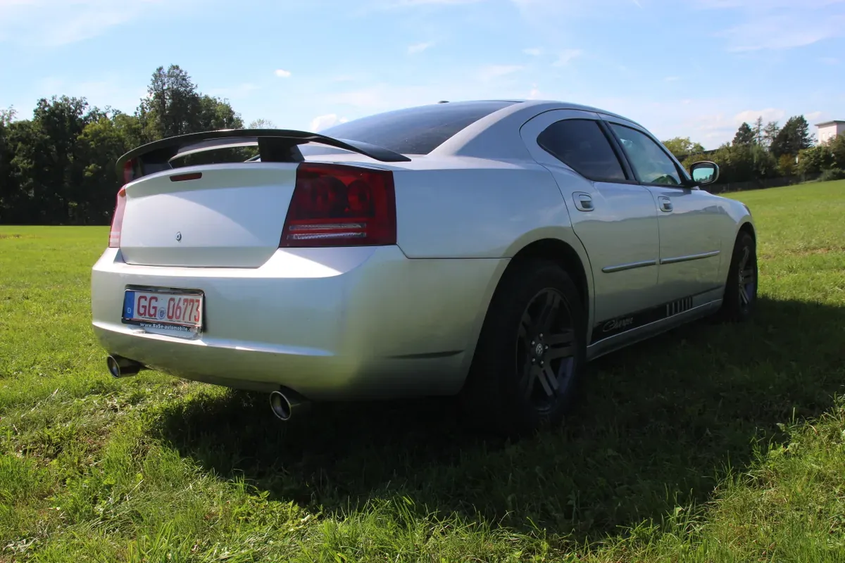 Dodge Charger 2007 photo 3