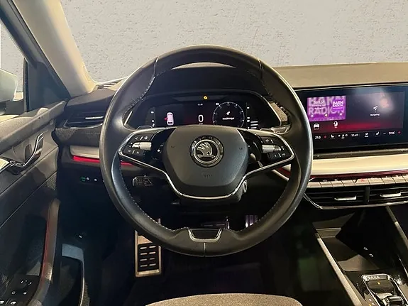 Skoda Octavia Scout 2023 photo 3