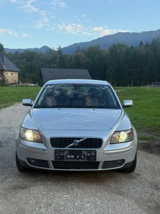 Volvo S40