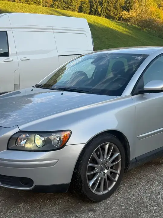 Volvo S40 2004 photo 2