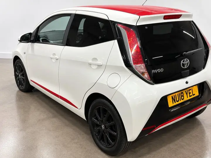 Toyota Aygo 2018 photo 3