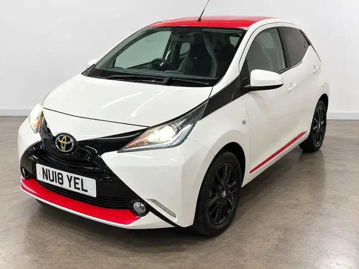 Toyota Aygo 2018 photo 2