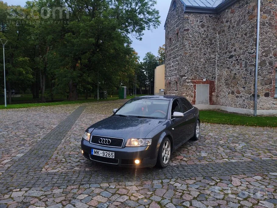 Audi A4 2004 photo 3